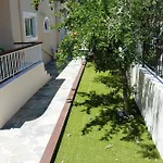 Villa Chalkida Near Castle